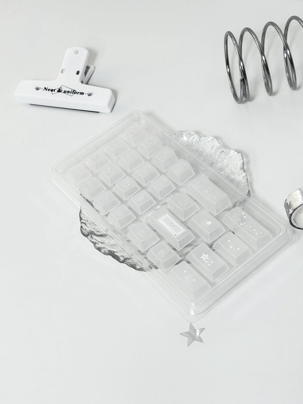 Kawaii Miffy – przezroczyste n – Keyboard Gaming Transparent recenzja i cena